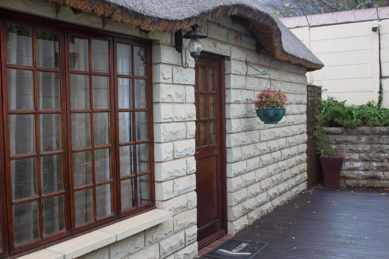Imperani Guesthouse Ficksburg Exterior foto